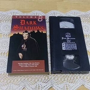Dark Shadows Volume 8 VHS - Vampires, werewolves, horror, suspense